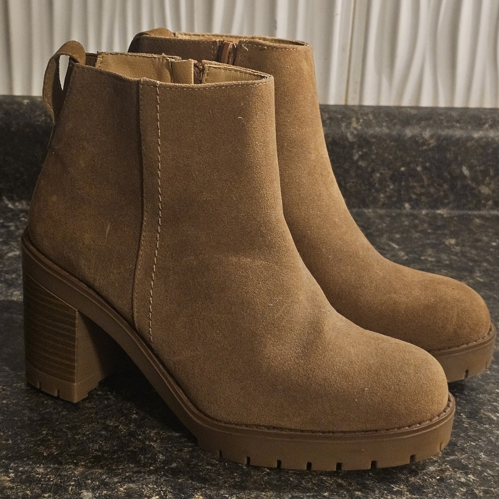 Hispana Block Heels Suede Ankle Boots Side Zipper Made in Mexico Sz 24, Us 7 Brn